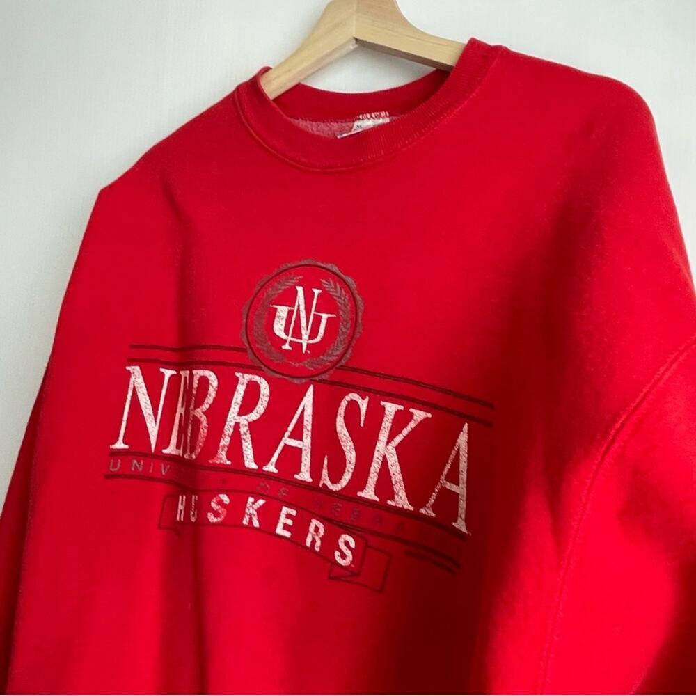 Vintage Nebraska Huskers Crewneck Sweatshirt Xl Fruit Of The Loom Brand Red — image 5 of 7